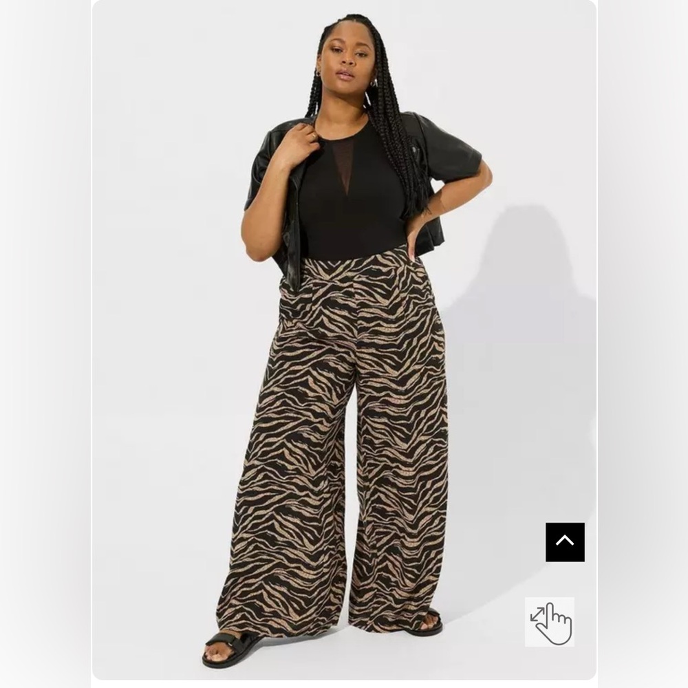Pull-On Wide Leg Pant - Picture 4 of 5